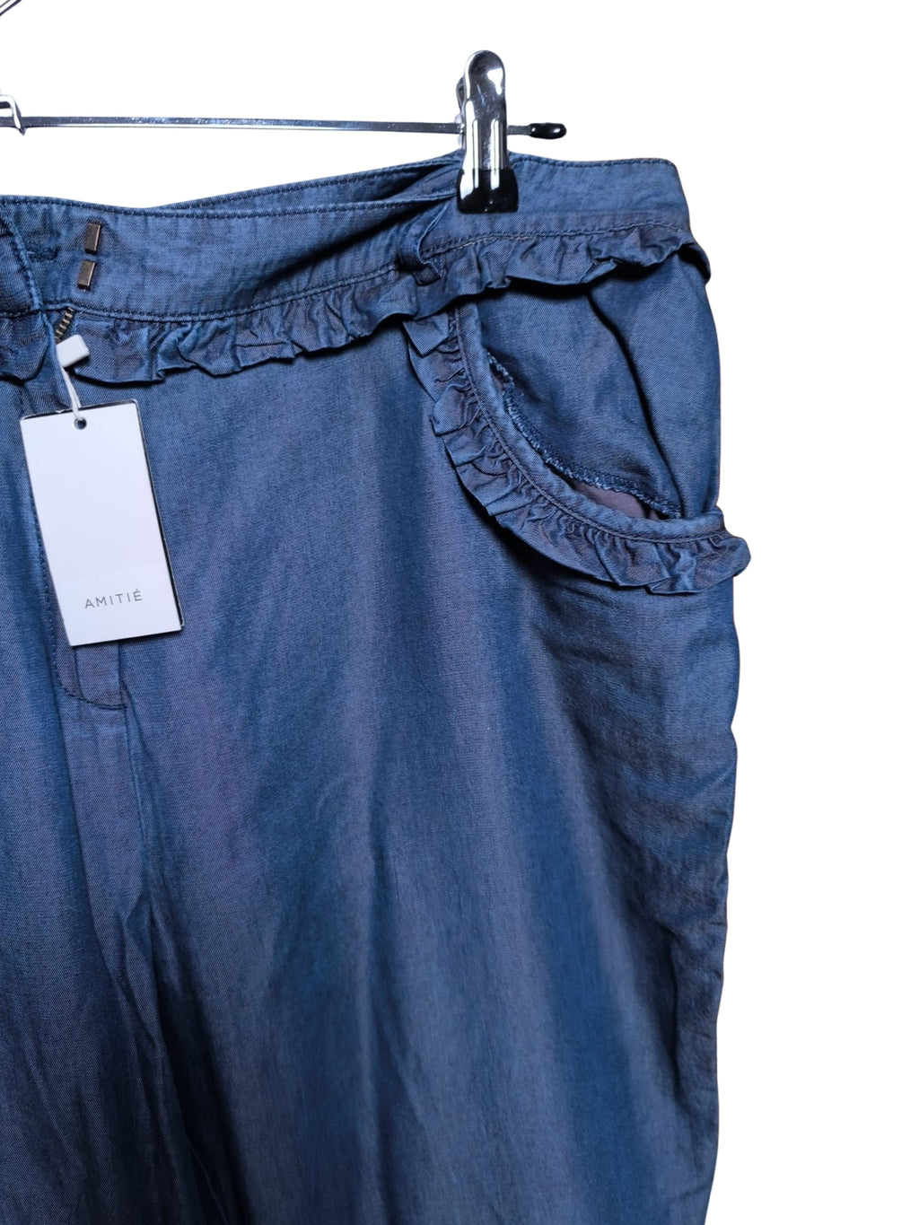 detalle bolsillo pantalon vaquero fluido mujer lyocell amitie volante cintura