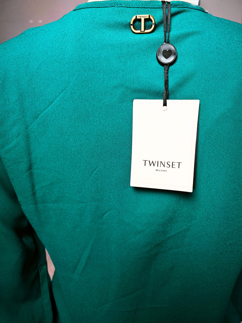 💚✨ Blusa TWINSET Milano verde esmeralda – escote en V elegante – lujo italiano ✨💚