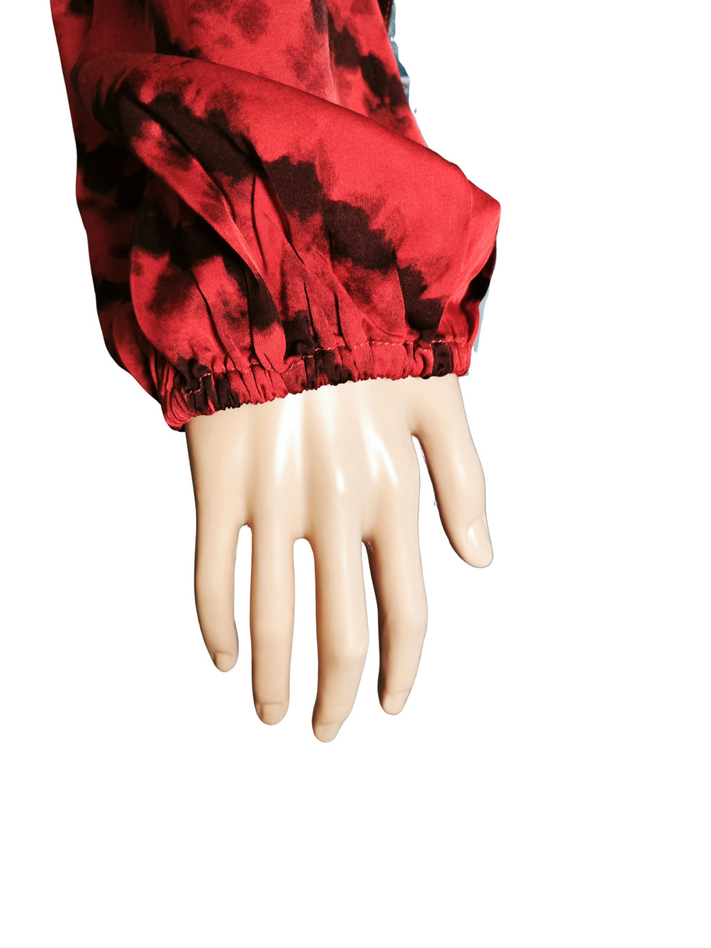 ❤️🔥 Blusa YERSE tie-dye roja y negra oversize – estilo moderno y vibrante  🔥❤️