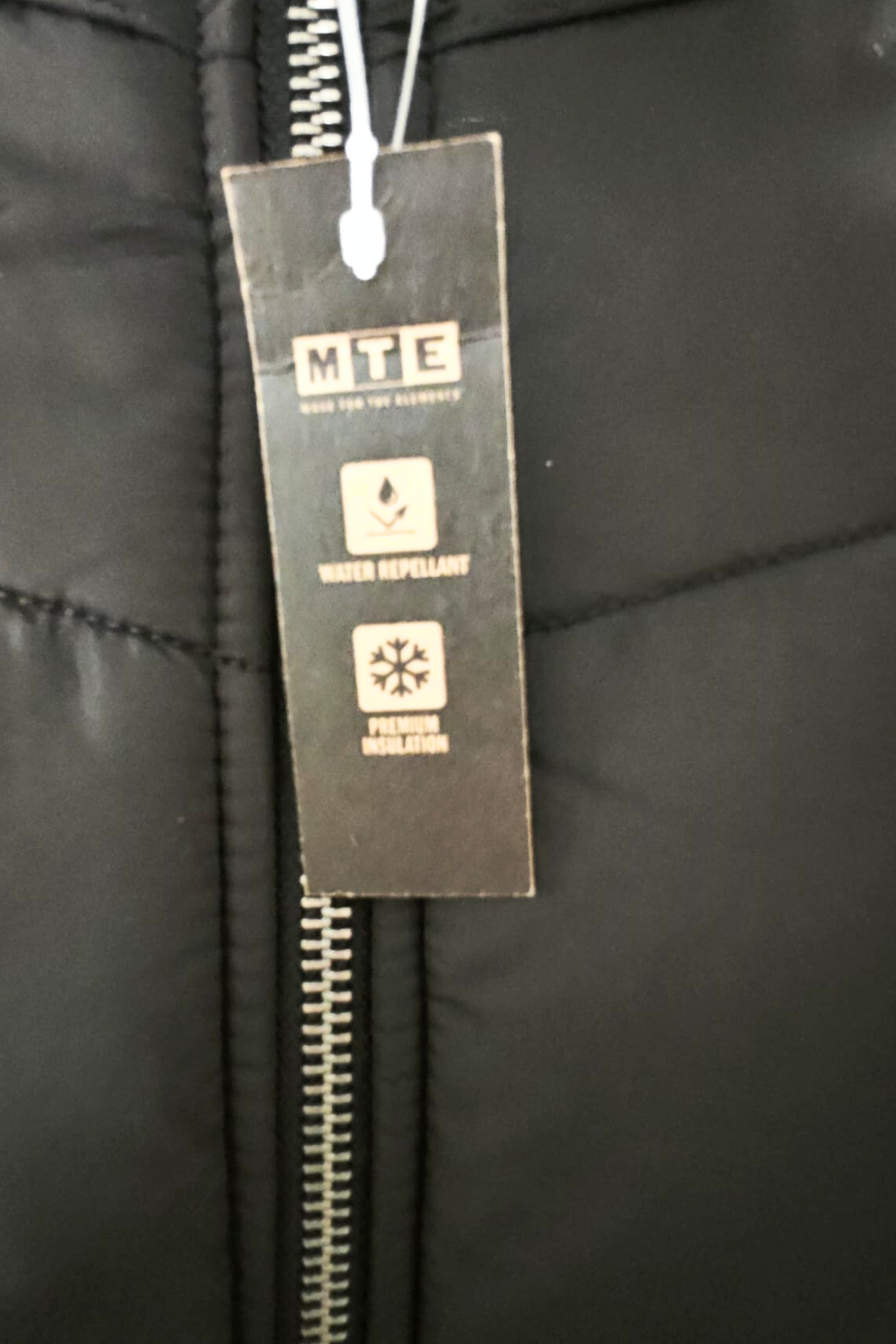 🖤 Abrigo Vans Foundry Long MTE 🖤 | Súper acolchado, impermeable y cálido 🖤