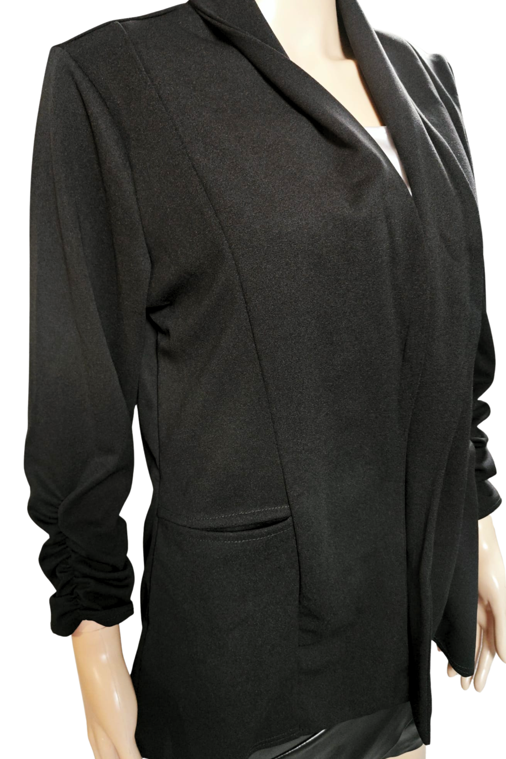 🖤✨ Blazer negro Boohoo con estilo elegante y moderno 🖤