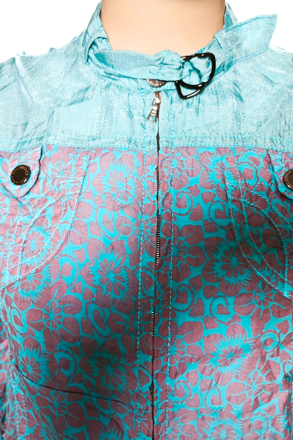 💙💜 Chaqueta Custo Barcelona “Veronique Rose” – Estampado Floral Exclusivo 💙💜