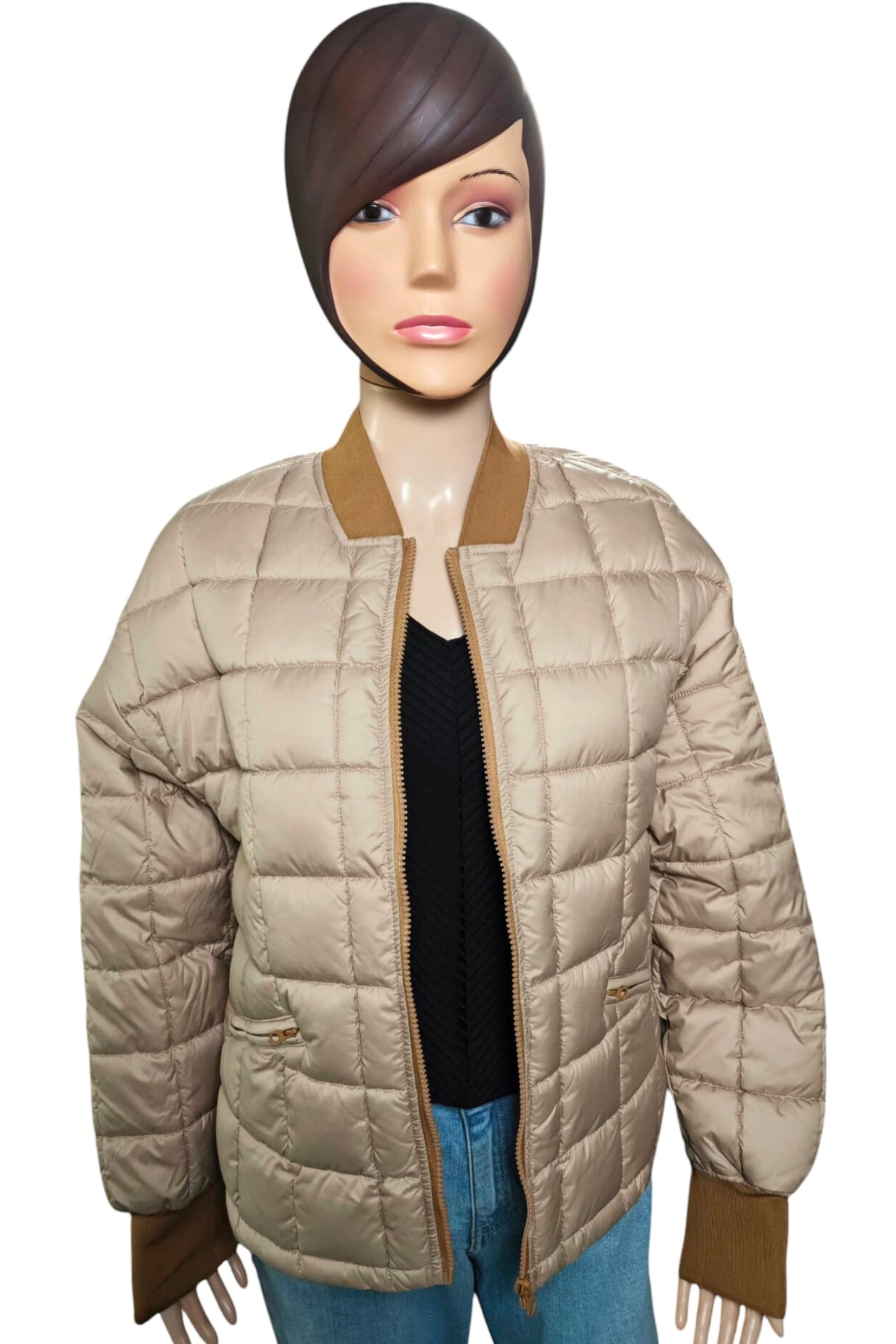 ✨ 🤎Chaqueta SISLEY Acolchada Beige – Elegancia Cálida y Estilo Premium ✨ 🤎