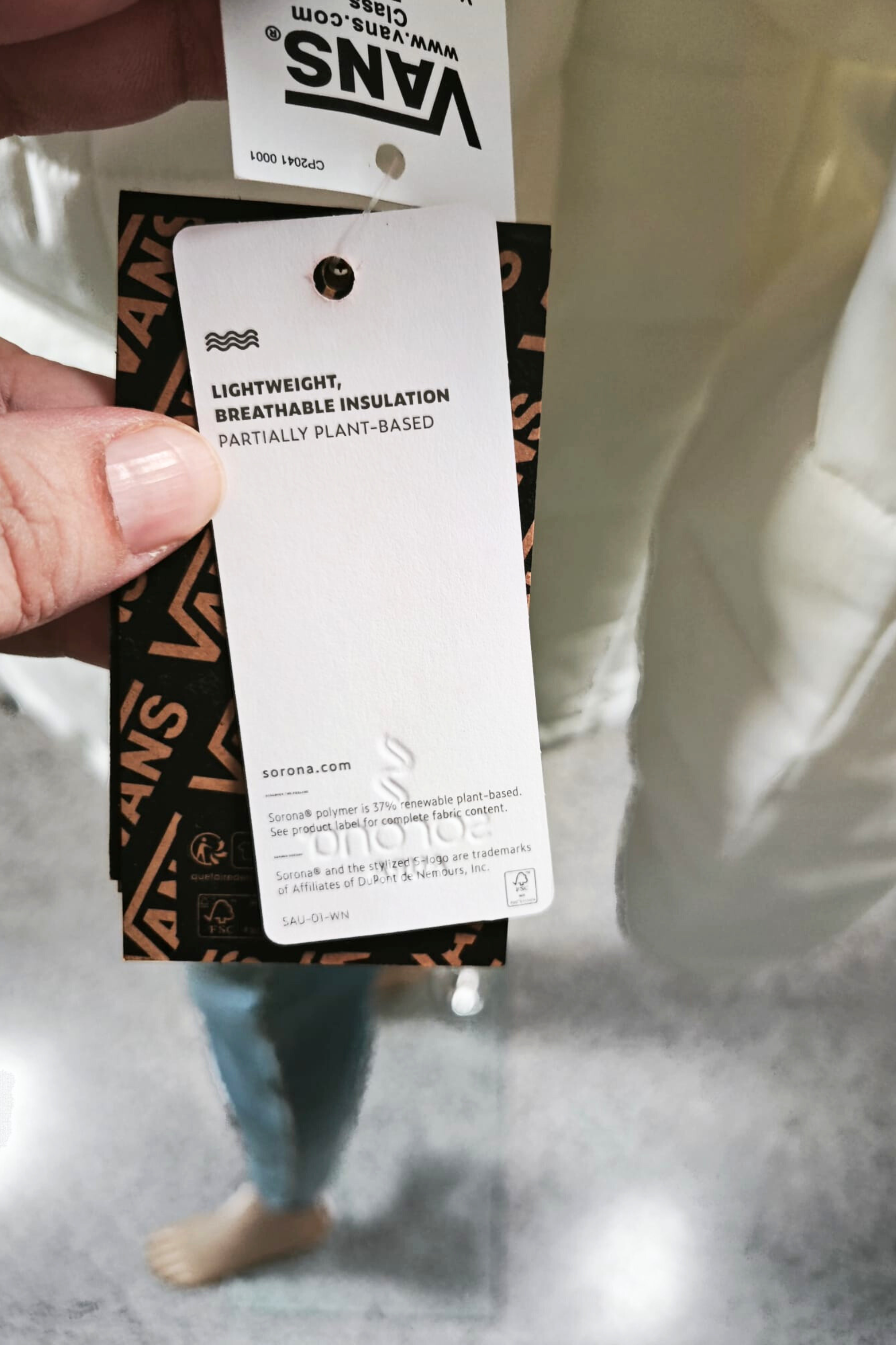 🤍✨ Chaqueta VANS Millie Jacket Blanca – Acolchada e Impermeable ❤️