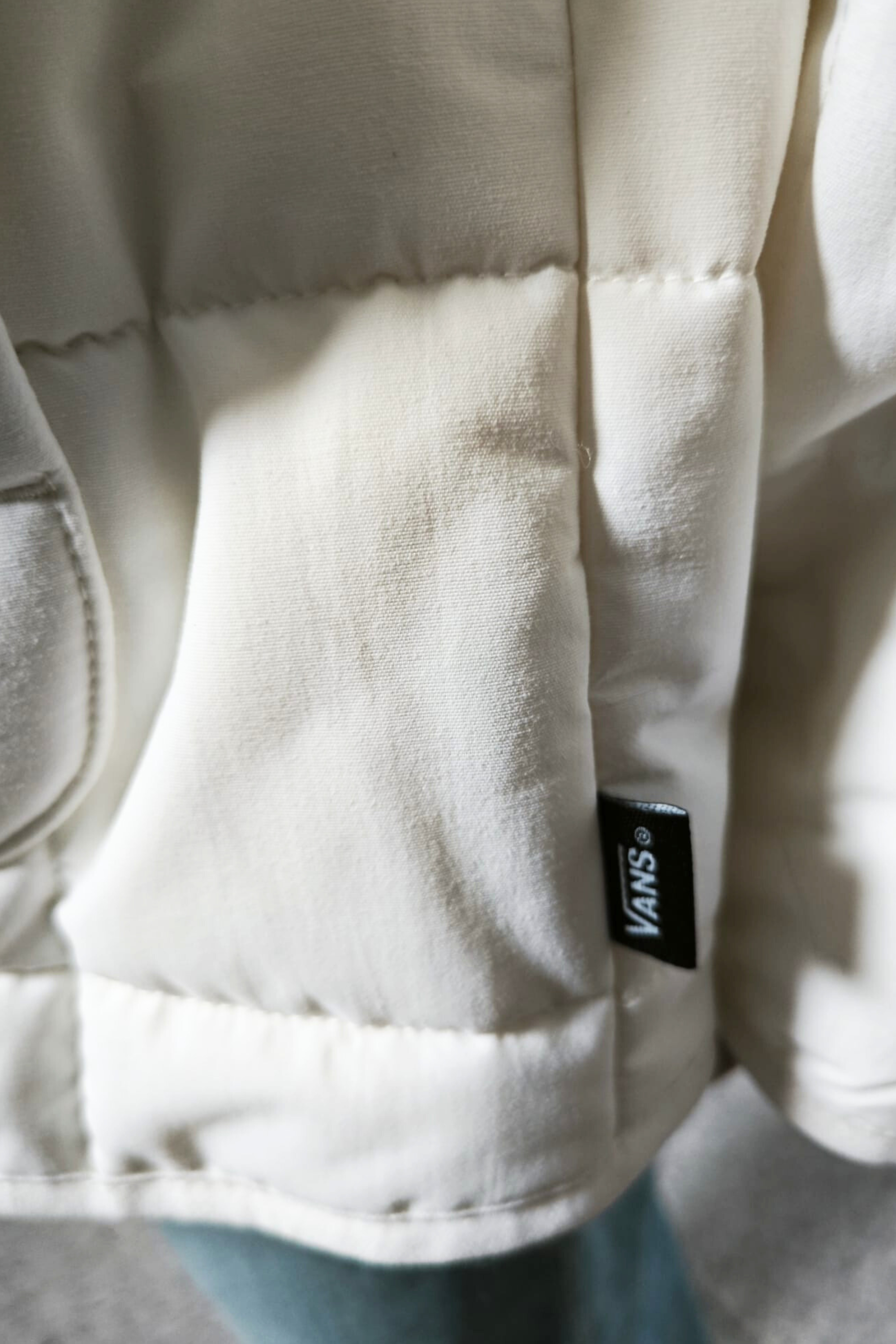 🤍✨ Chaqueta VANS Millie Jacket Blanca – Acolchada e Impermeable ❤️