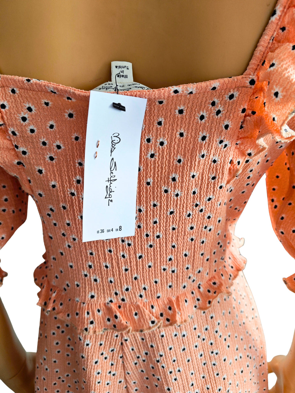 Etiqueta original de Miss Selfridge en mono corto nuevo con etiqueta, talla 36 (ajusta de la 34 a la 36).