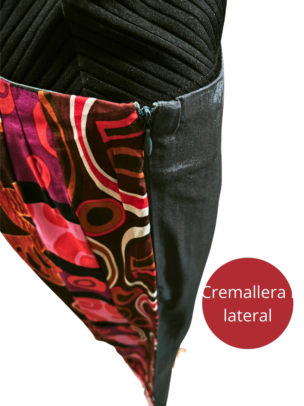 Detalle cremallera lateral y confección premium Custo Barcelona