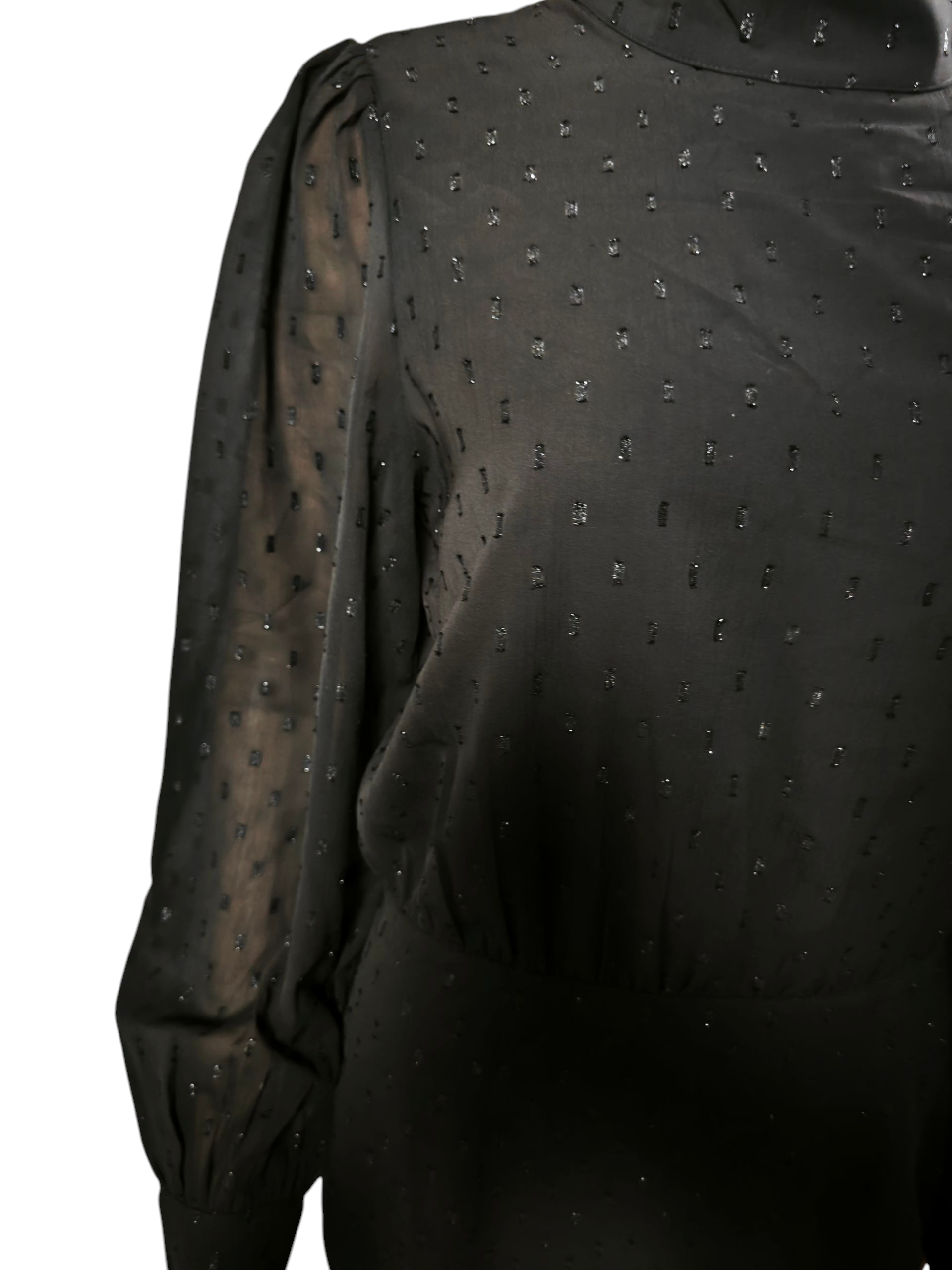 🖤 Vestido negro Esprit con brillo y cuello alto ✨🖤