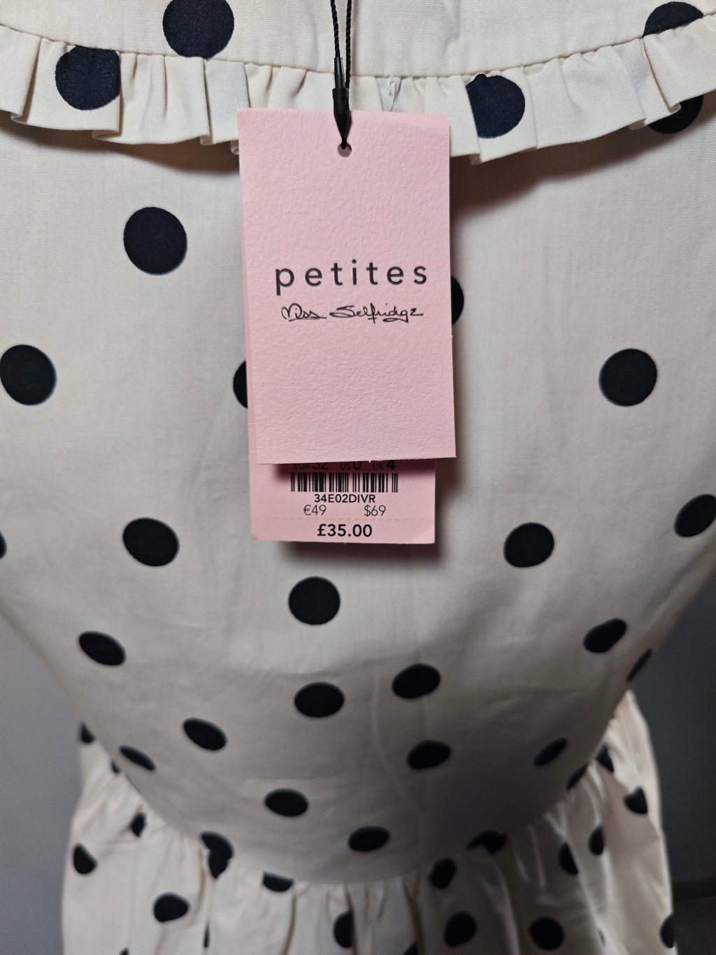 🤍🖤 Vestido Miss Selfridge Petites de lunares romántico 🤍🖤