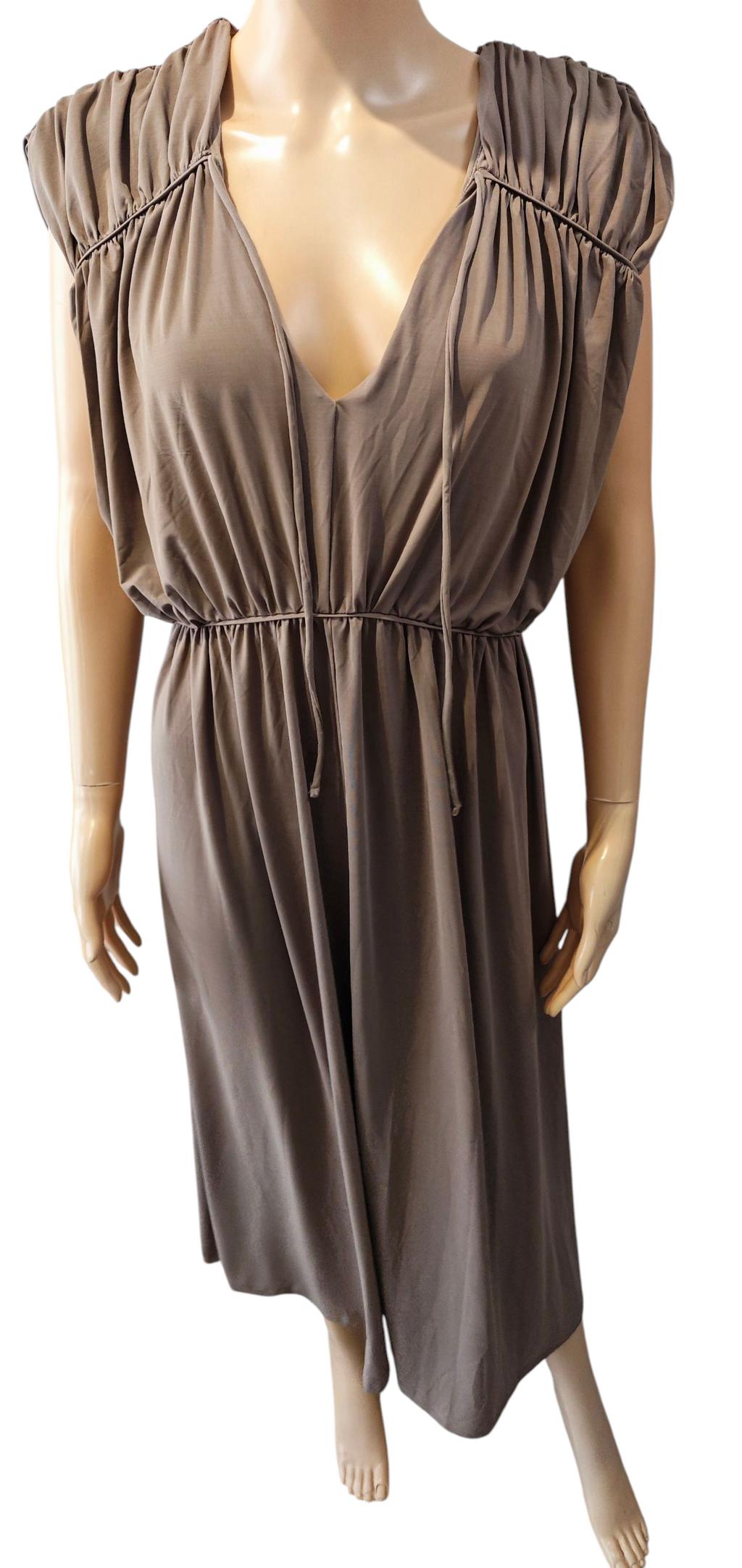 🤎Vestido midi marrón escote profundo elástico H&M NUEVO con etiqueta 🤎