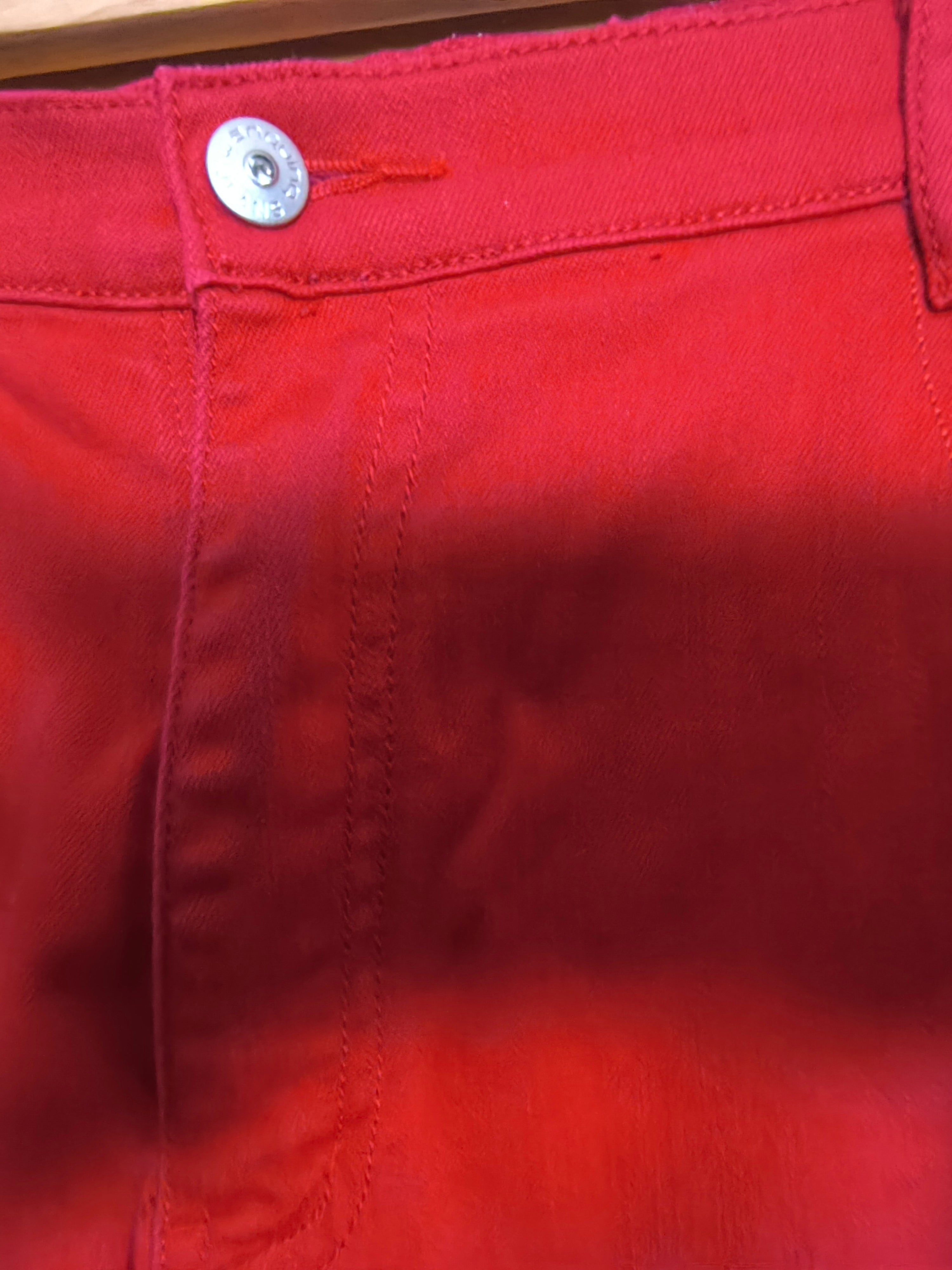 Pantalón vaquero rojo elástico Wanquinq talla 48 – Segunda mano