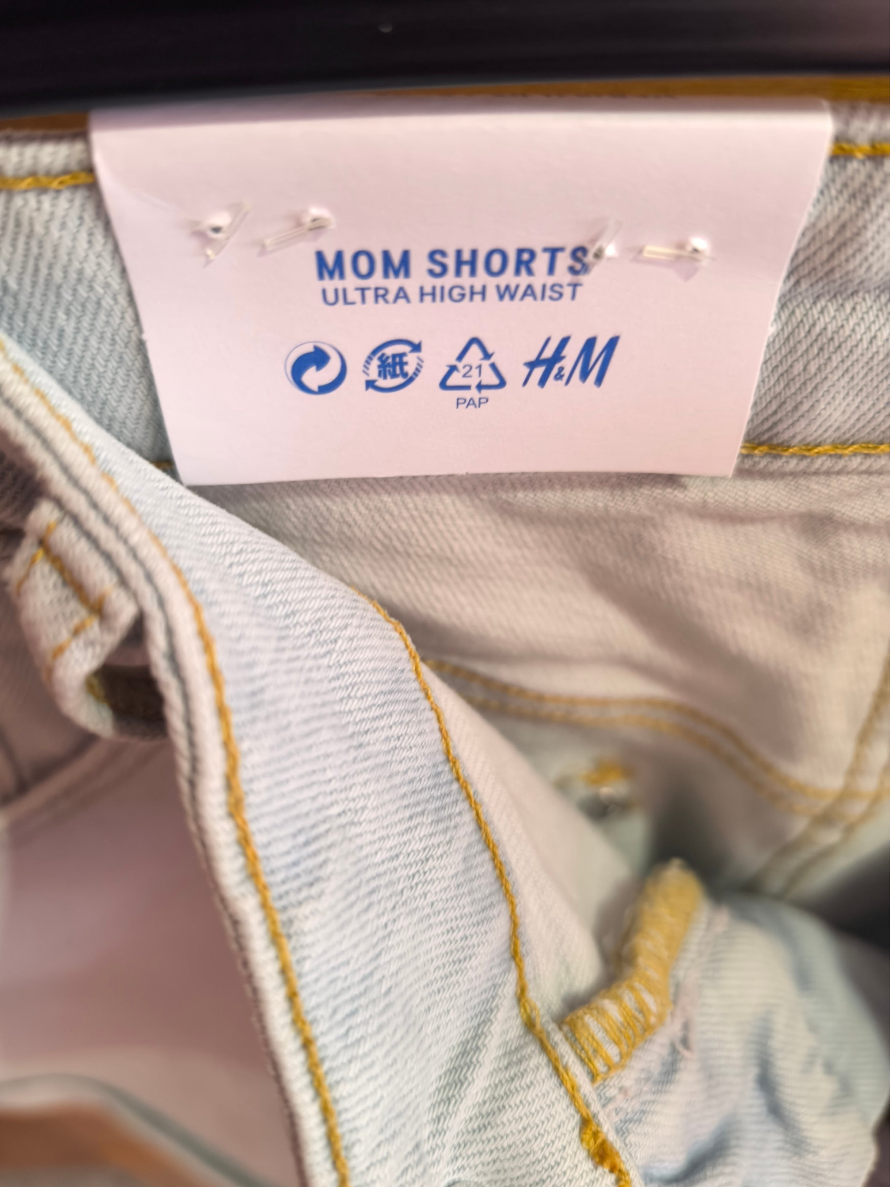 Short vaquero H&M &Denim Mom Fit de cintura ultra alta azul claro | Talla 44
