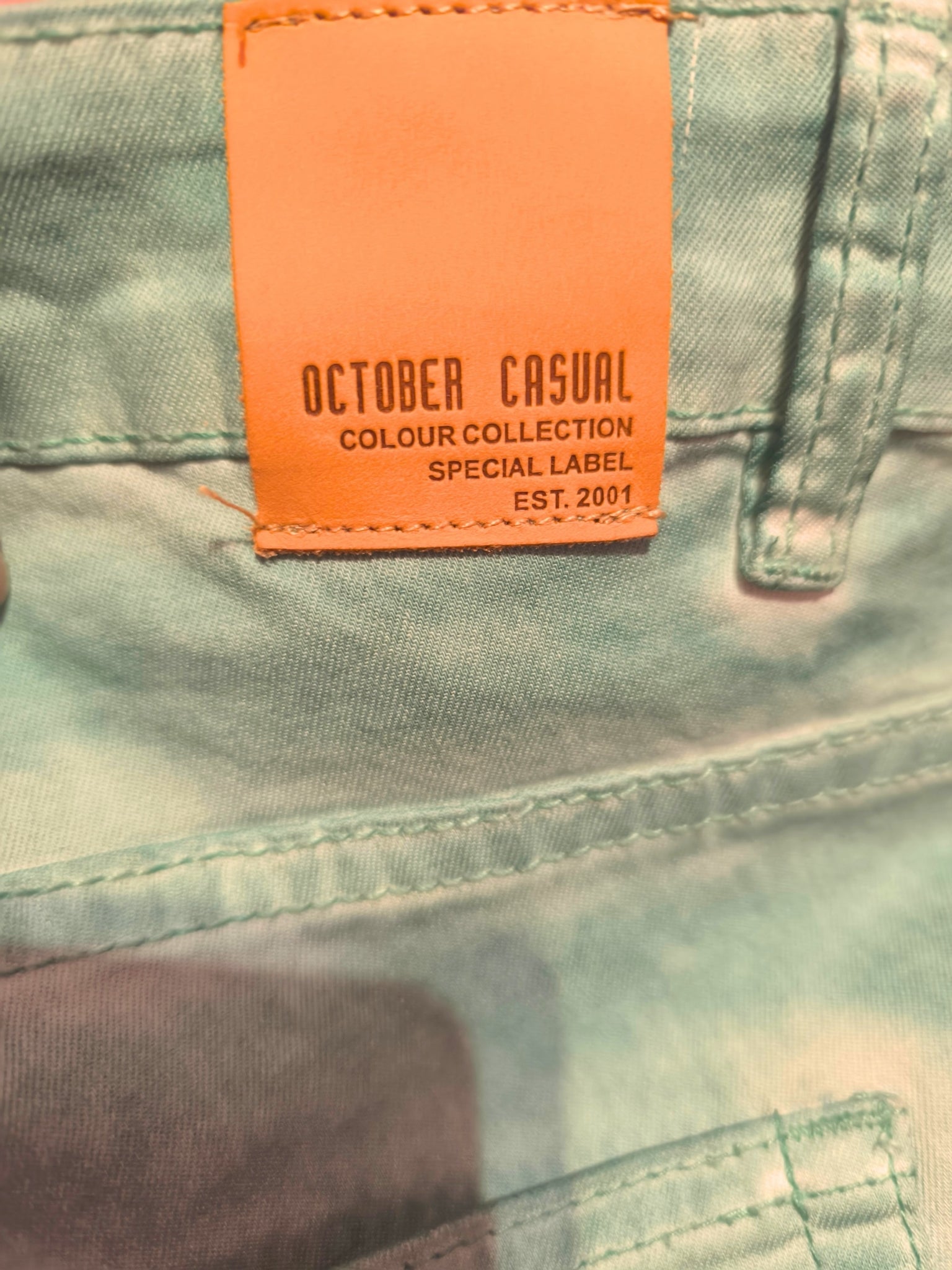 Bermuda vaquera October Basic verde agua efecto lavado | Talla 44