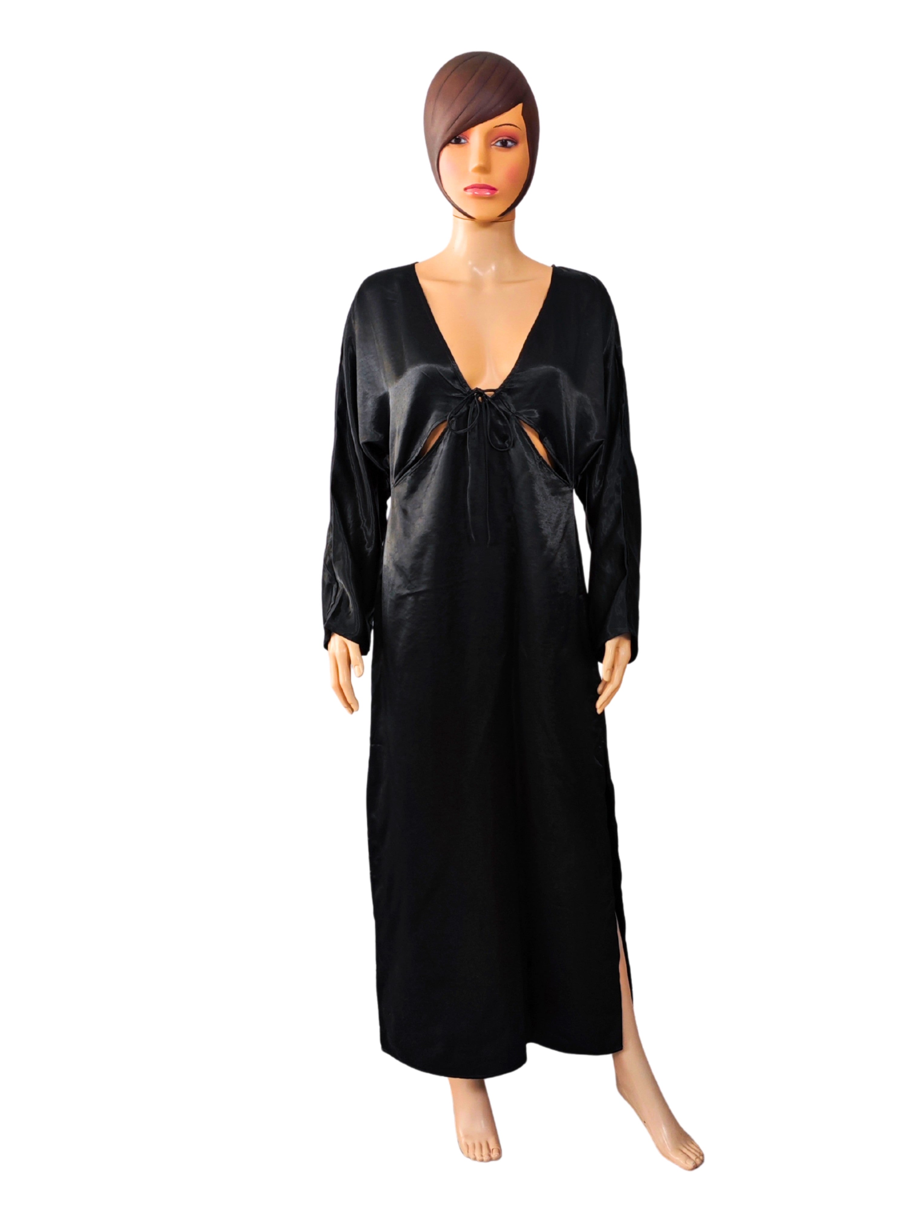 🖤 Vestido largo satinado negro H&M . Elegancia que deslumbra con cada movimiento🖤