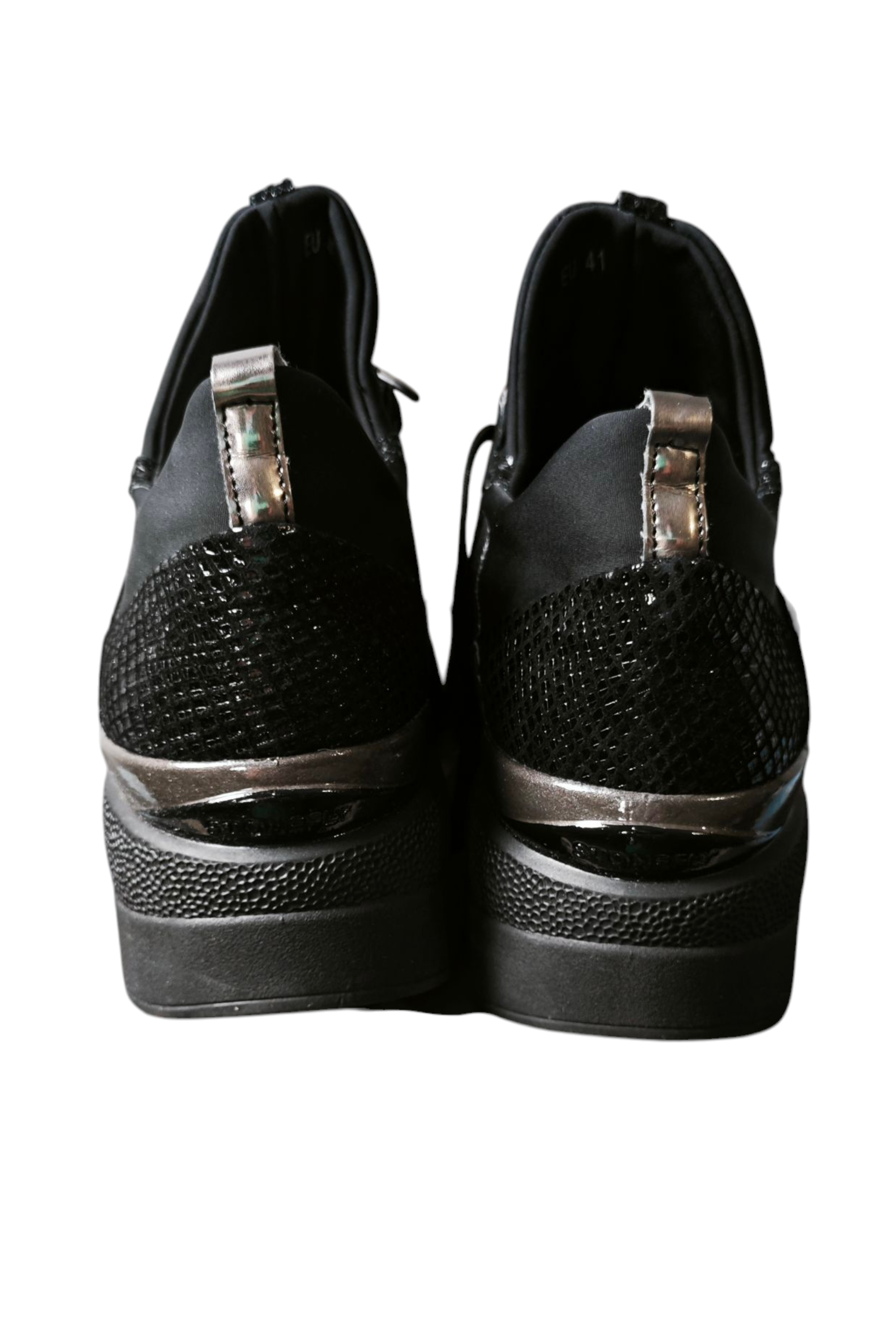 🤍✨ Zapatillas de piel con detalles pitón & suela 6 cm — lujo y confort (41) ✨🤍